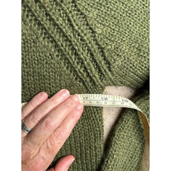 Ruby Moon Olive Green Wool Blend Turtleneck Sweater Cozy Fall Winter - Picture 5 of 6